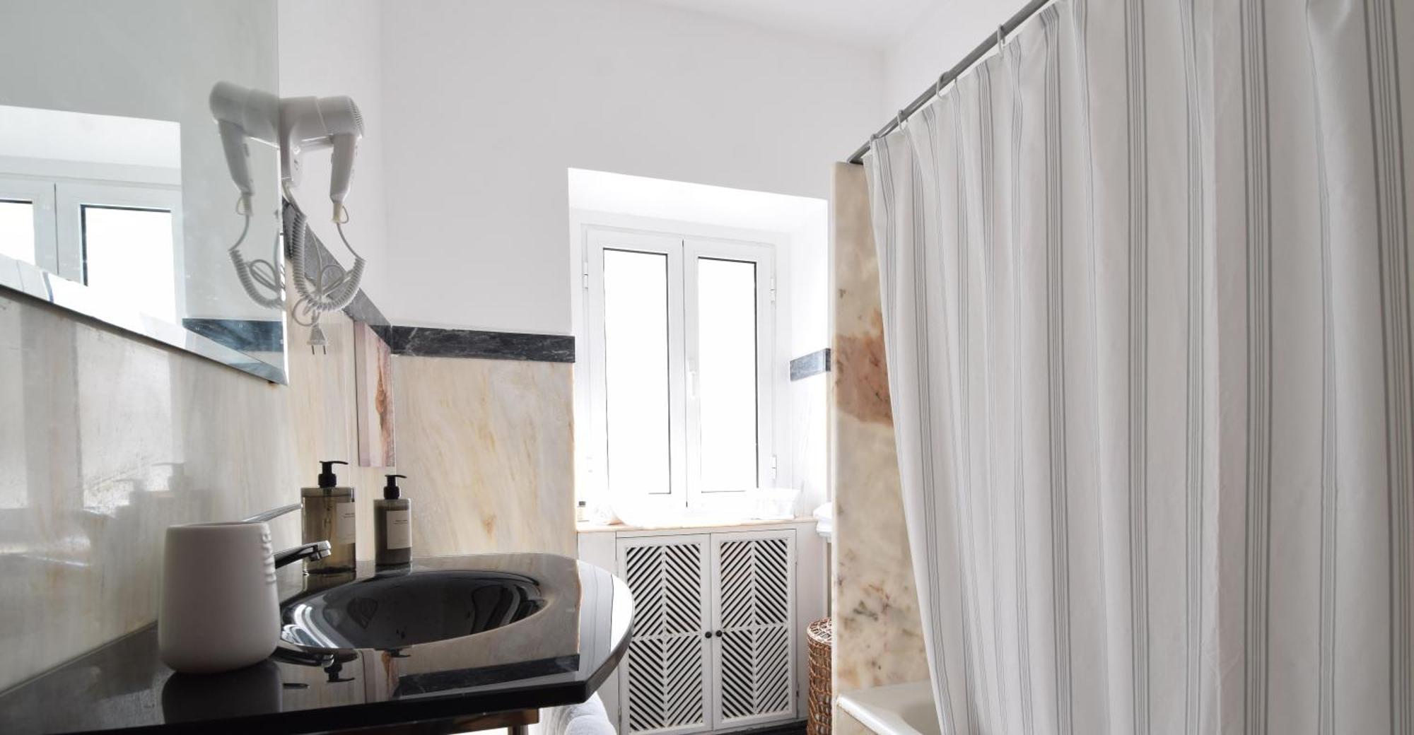 Urban Bliss Guesthouse I Фаро Екстериор снимка